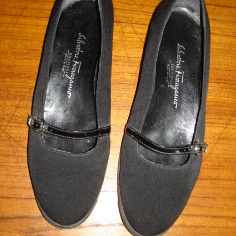 Salvatore Ferragamo Blk Mary Janes 8